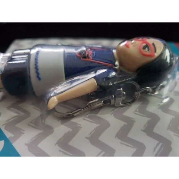 American Girl Z Yang 2 GB Flash Drive NEW Thumb Drive Memory Stick - Picture 5 of 5